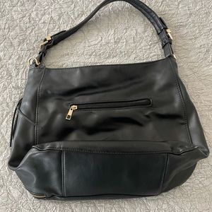 **6 for 25** Clearing out my closet. Need them gone. Black shoulder tote